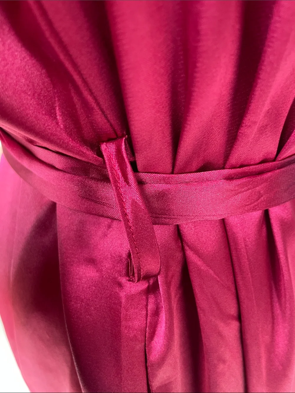 Ekouaer Satan Burgundy with White Piping Pajamas and Robe Set Sz Small